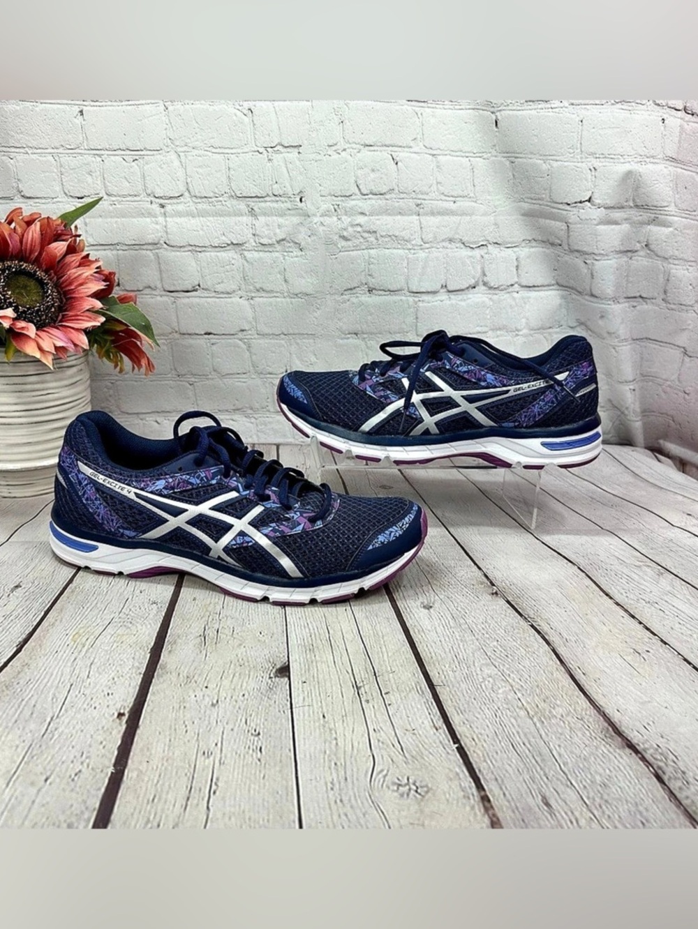 ASICS GEL-EXCITE 4 Athletic Shoes women 11 NWT fitness gym running activewear